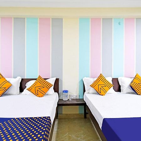 Spot On 67472 Anant Palace Hotel Raj Nandgaon Ngoại thất bức ảnh
