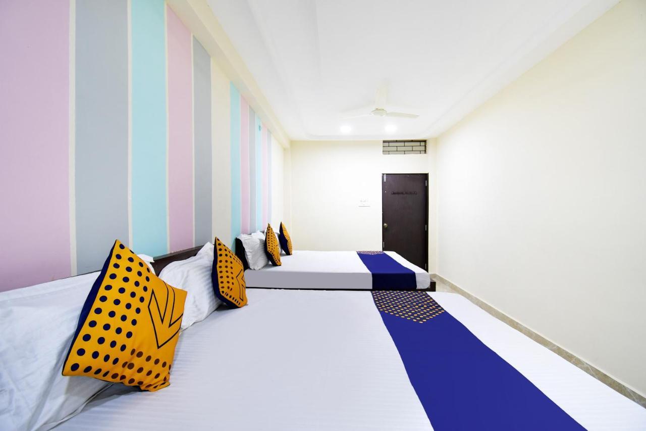 Spot On 67472 Anant Palace Hotel Raj Nandgaon Ngoại thất bức ảnh