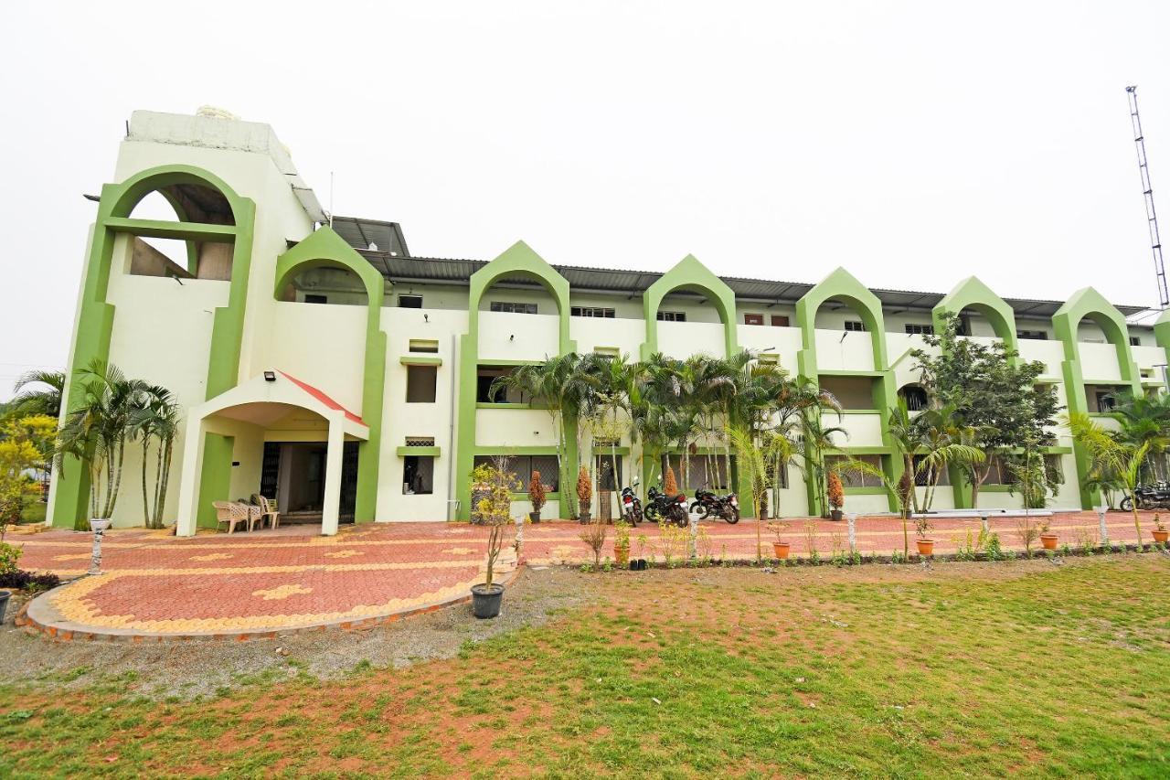 Spot On 67472 Anant Palace Hotel Raj Nandgaon Ngoại thất bức ảnh